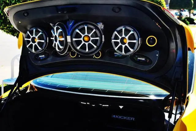 BMW M3 — Show Car Kicker — Galaxi Sound build 5