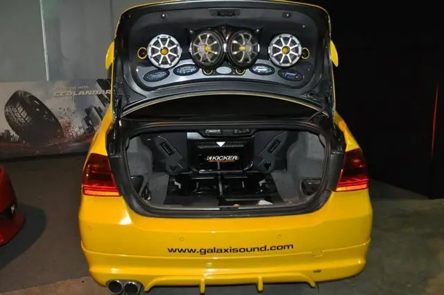 BMW M3 — Show Car Kicker — Galaxi Sound build 9