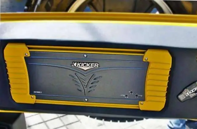 Jeep Wrangler Rubicon — Build Kicker — Galaxi Sound build 9
