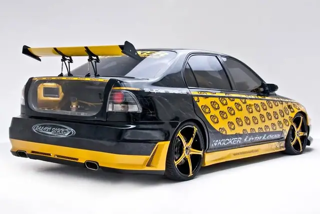 Honda Civic — Show Car Kicker — Galaxi Sound build 10