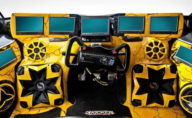 Honda Civic — Show Car Kicker — Galaxi Sound build 14
